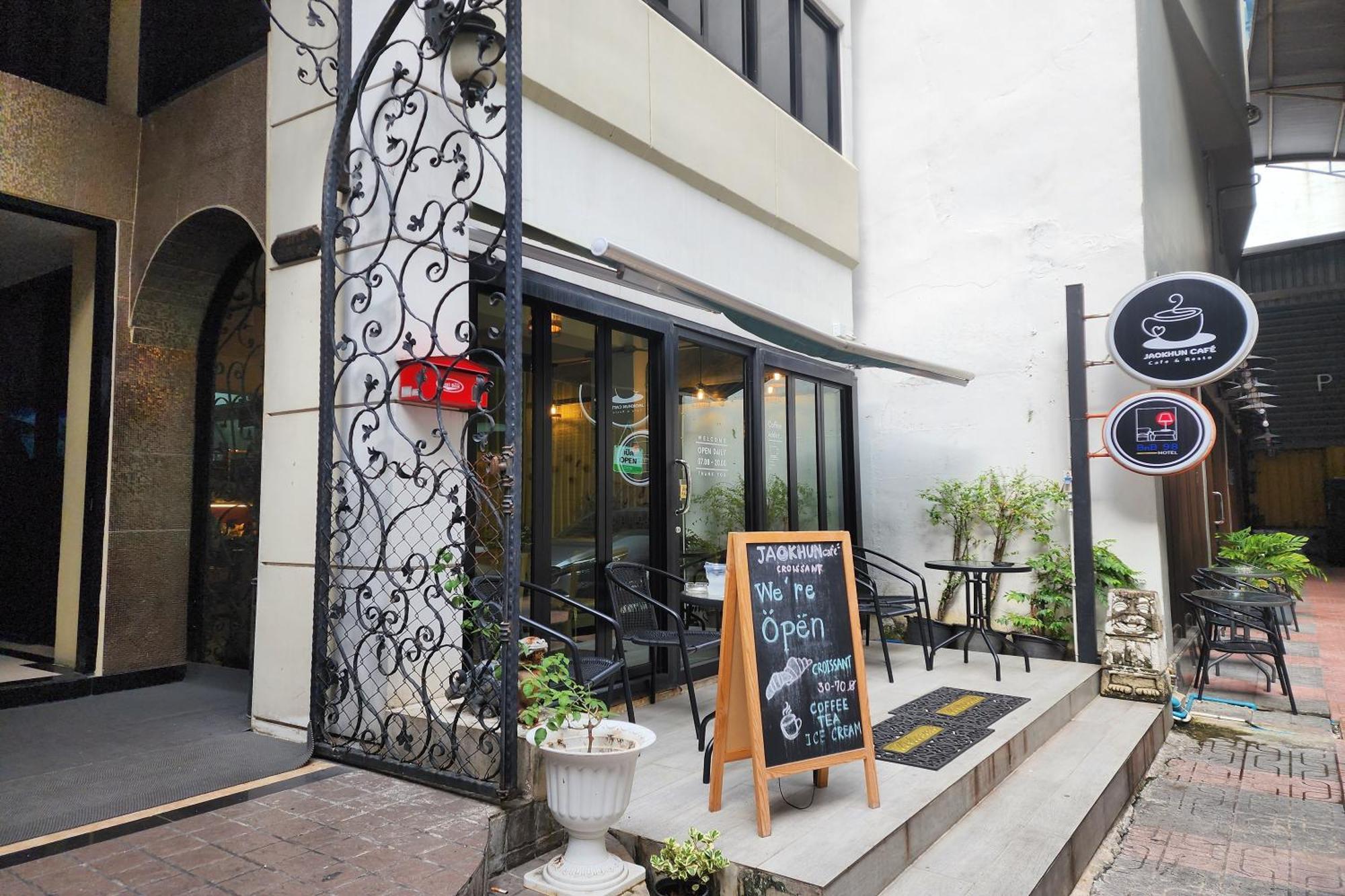Bnb98 Silom Hotel Bangkok Exteriér fotografie